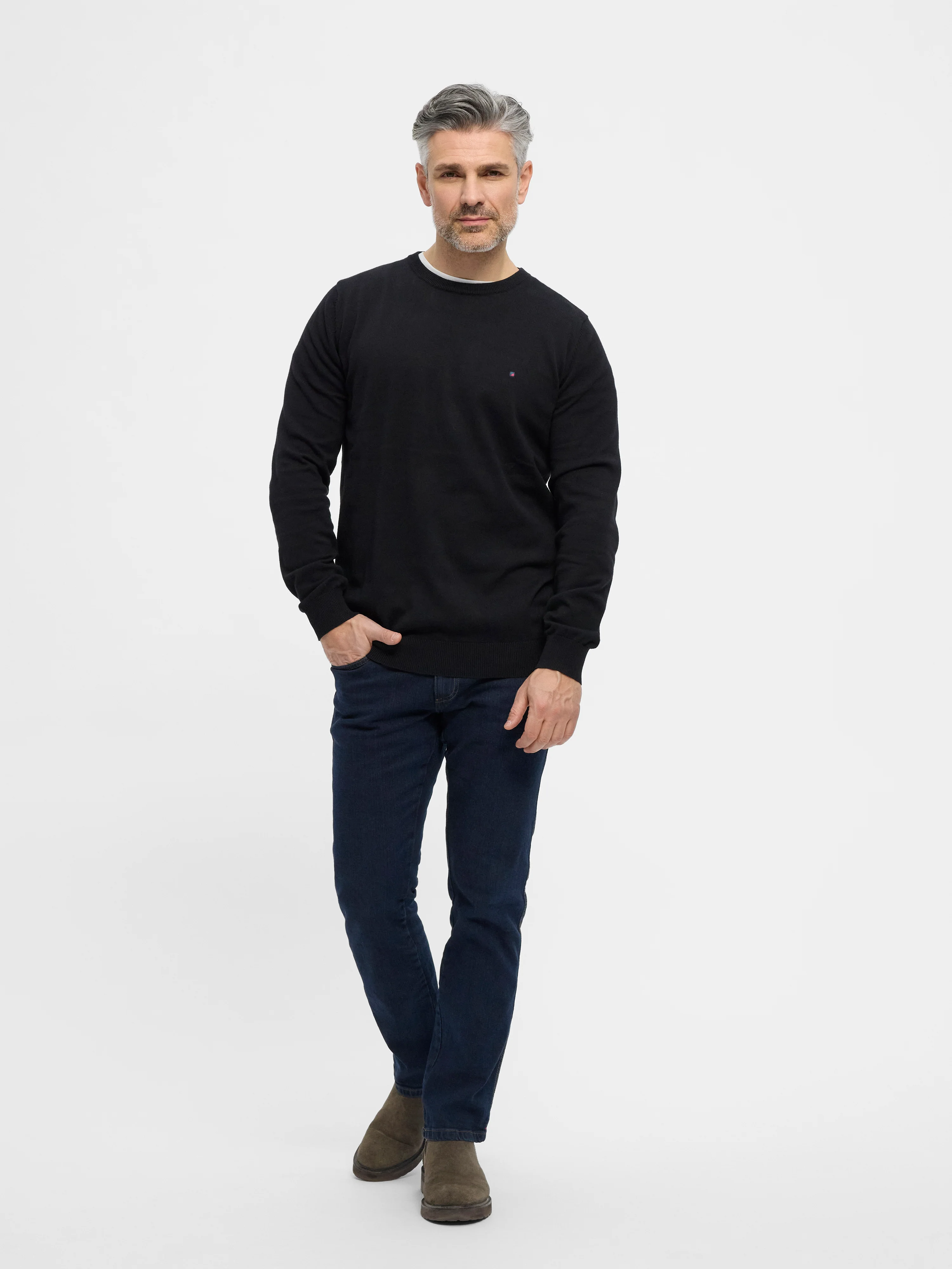 Julian - Black - Image 3