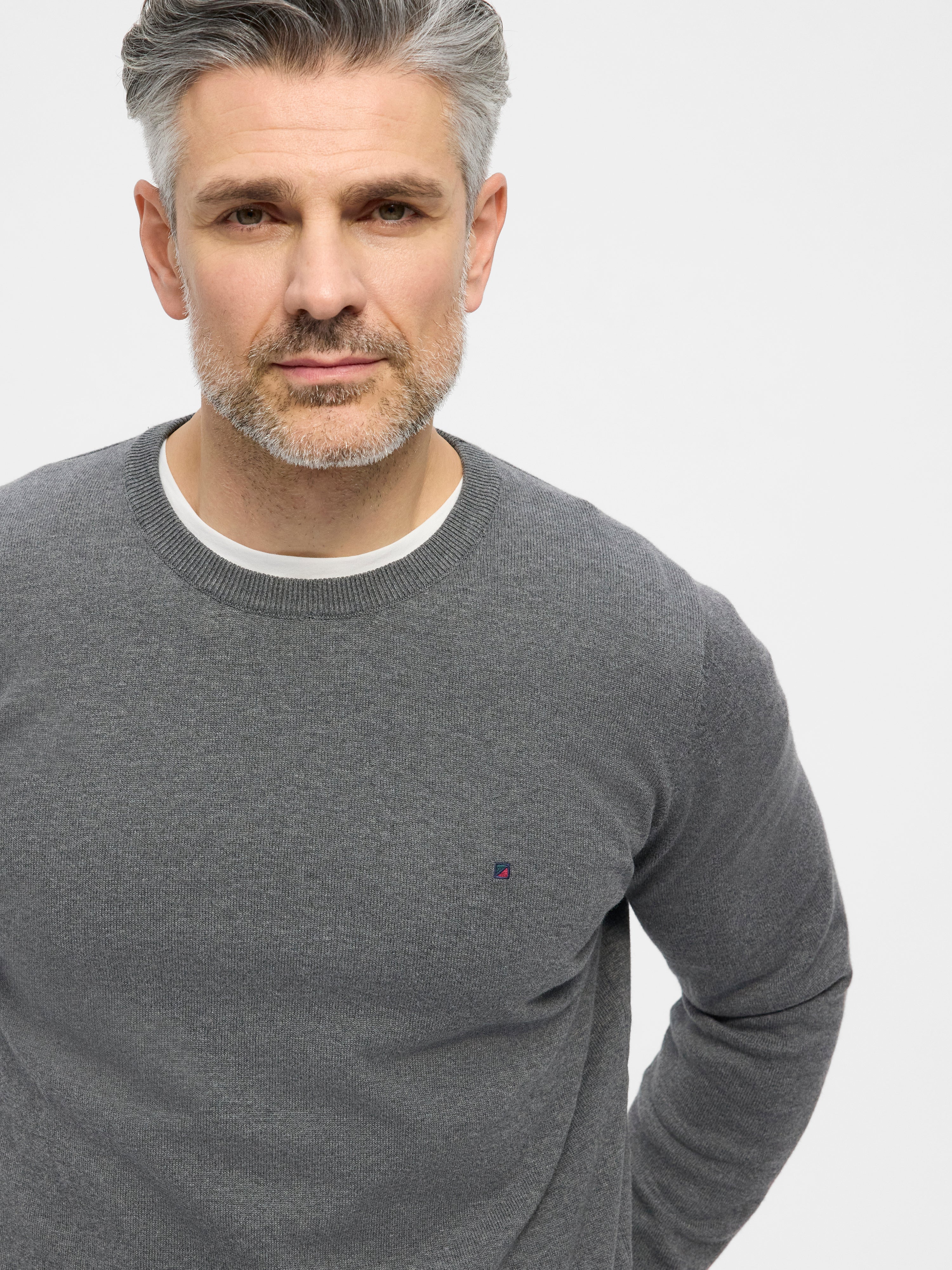Julian - Grey - Image 6