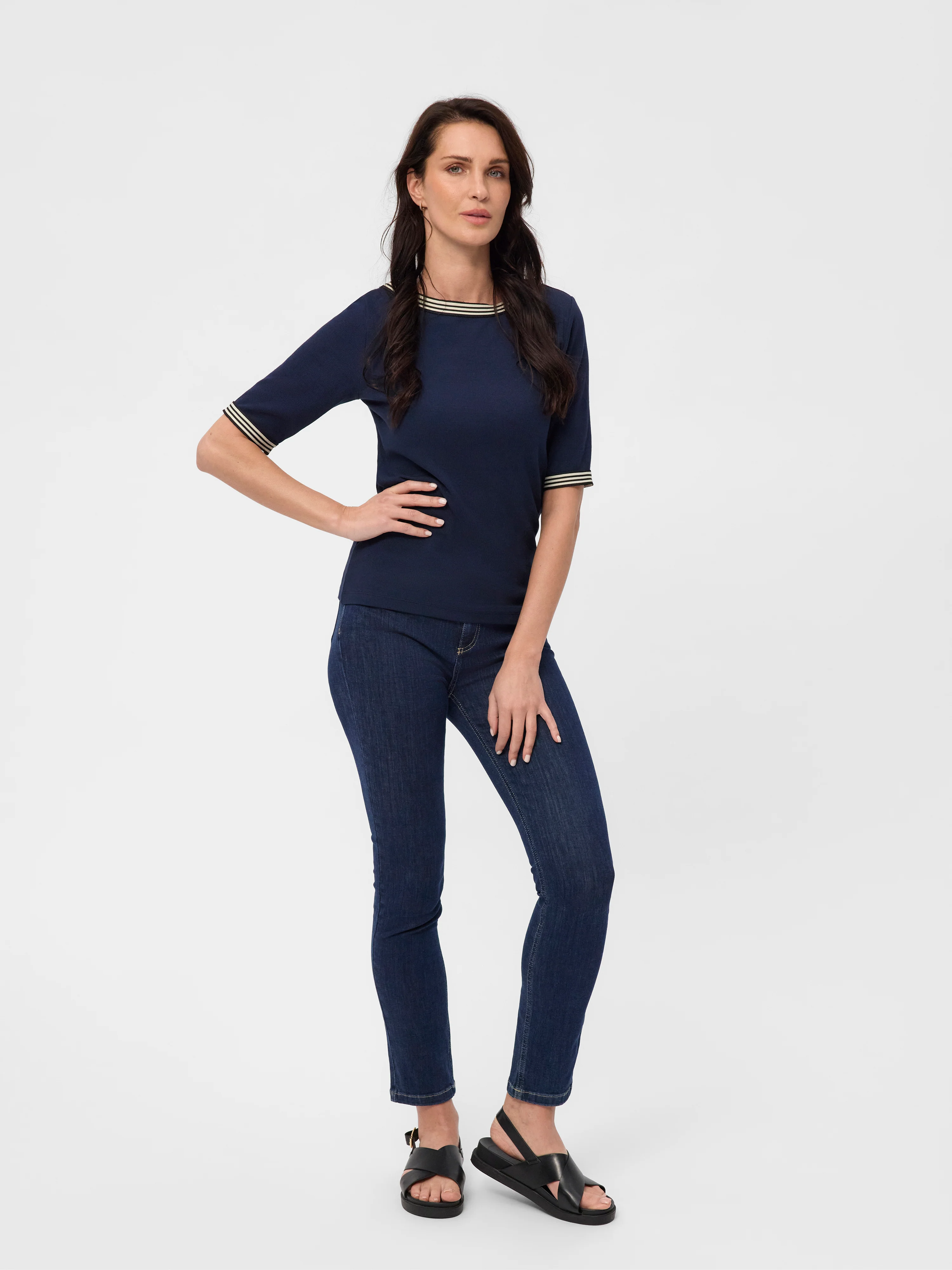 Snee T-shirt - Navy - Image 3