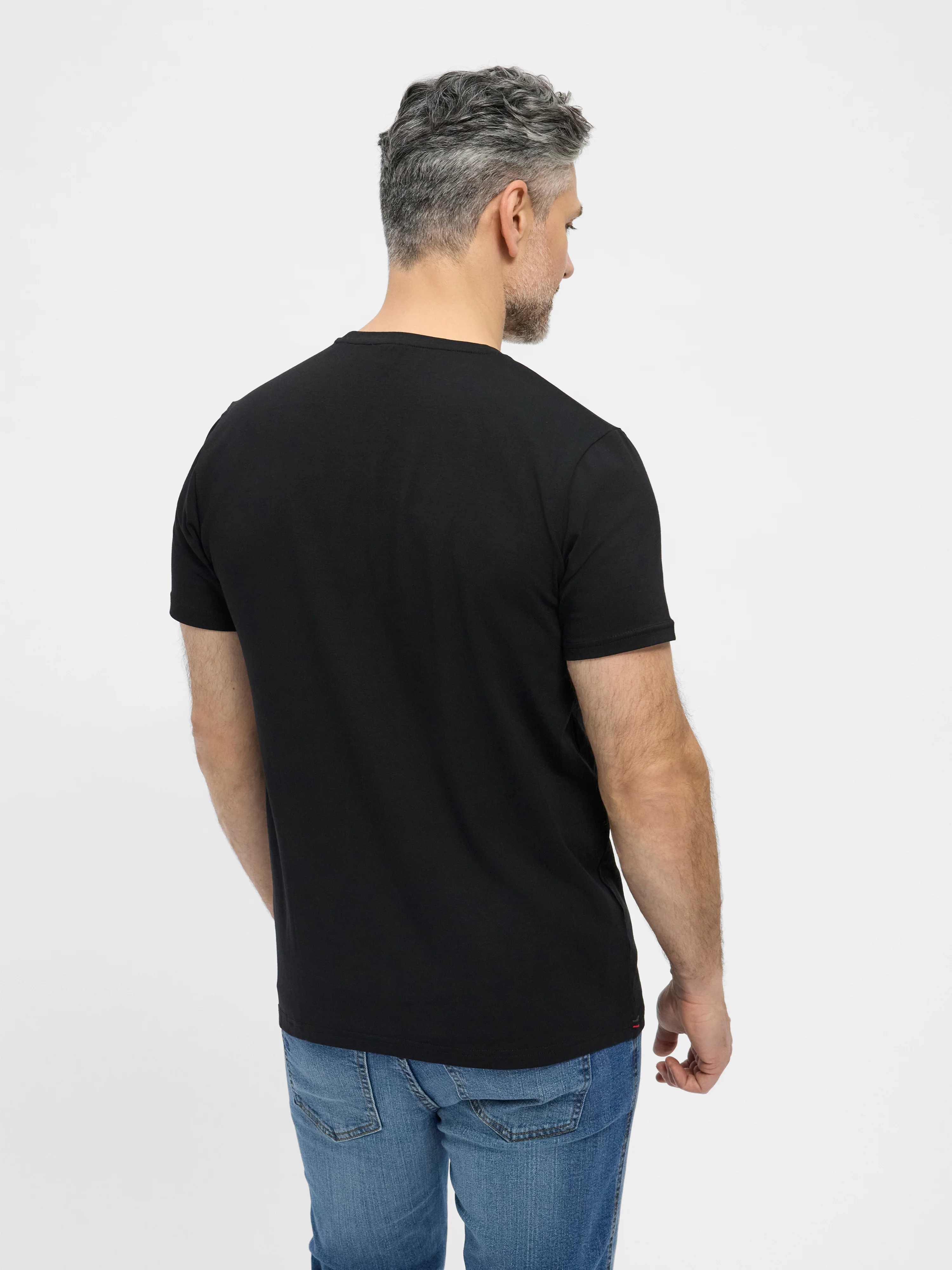 Chris - Black - Image 3